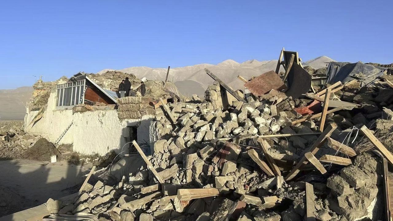 Sismo de magnitud 7.1 azota el Tíbet, hay 32 muertos